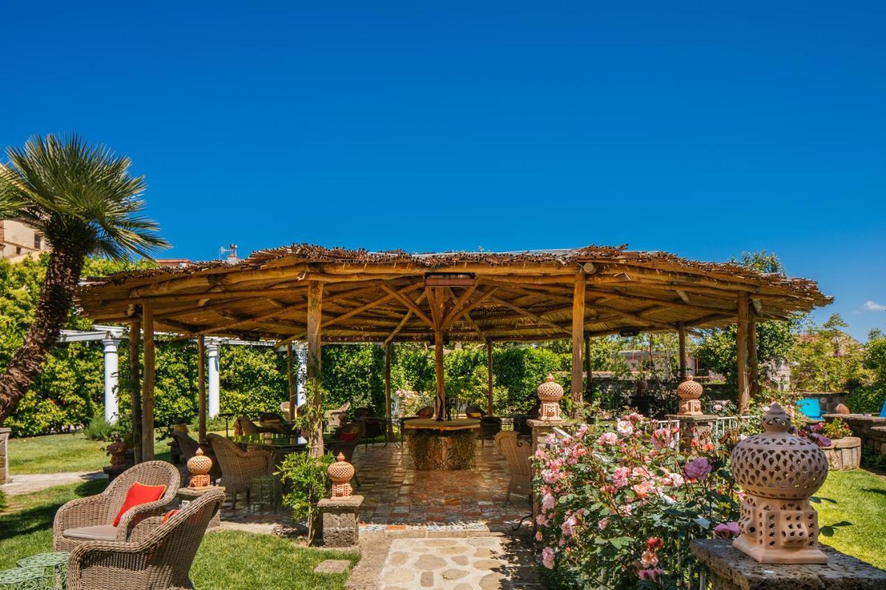 Boutique Hotel Don Alfonso 1890 Sant'Agata sui due Golfi Luaran gambar